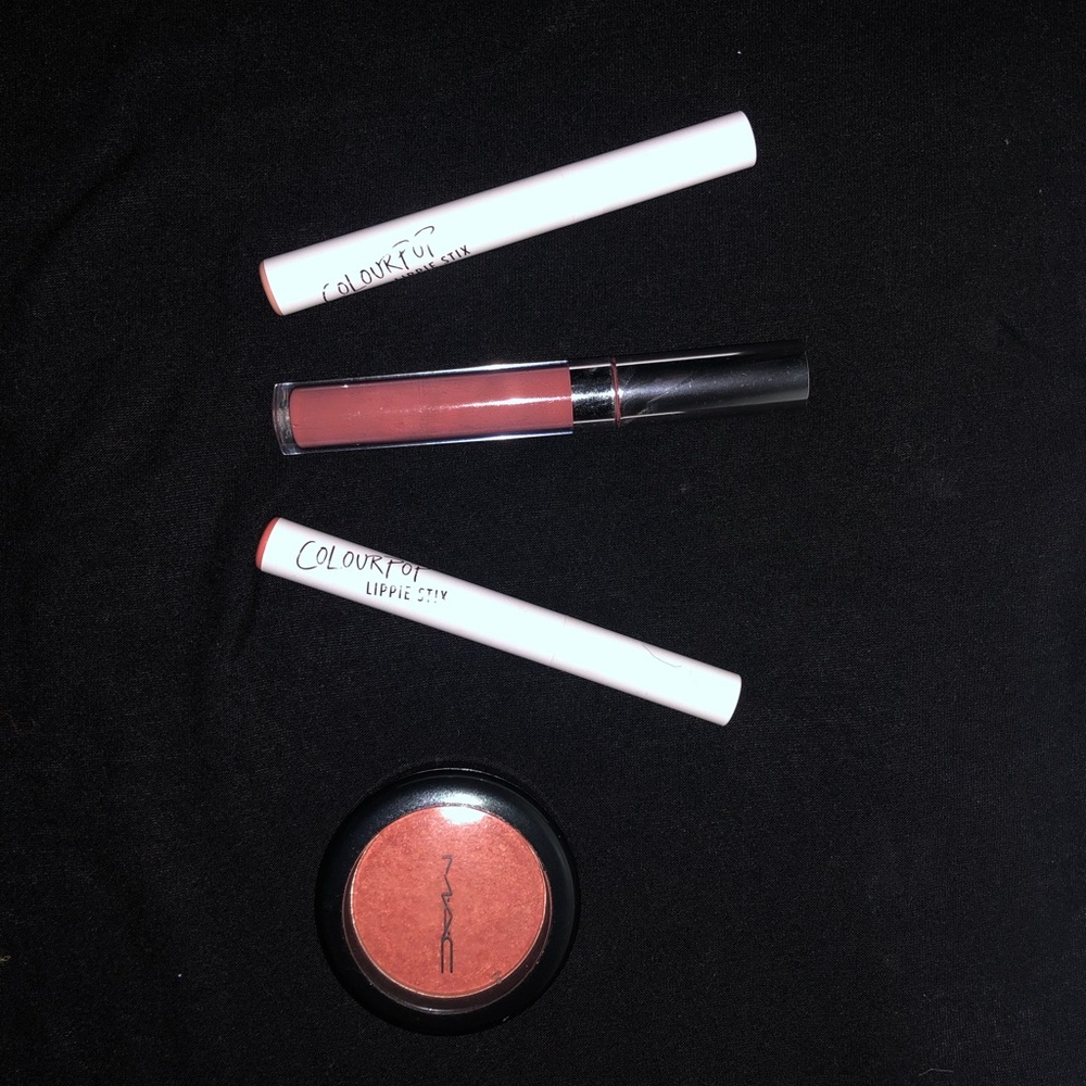 Mac and colourpop makeup bundle
